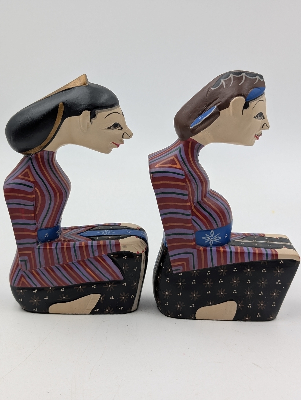 Loro Blonyo Javanese Wedding Couple Hand-Painted Wood Figurines Pair